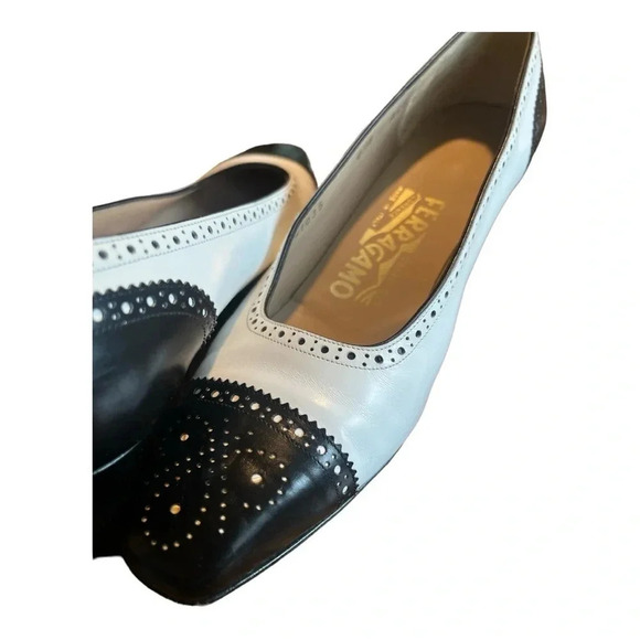 Vintage Ferragamo Square Toe Black and White Pumps Perfect Condition siz… - Picture 12 of 12